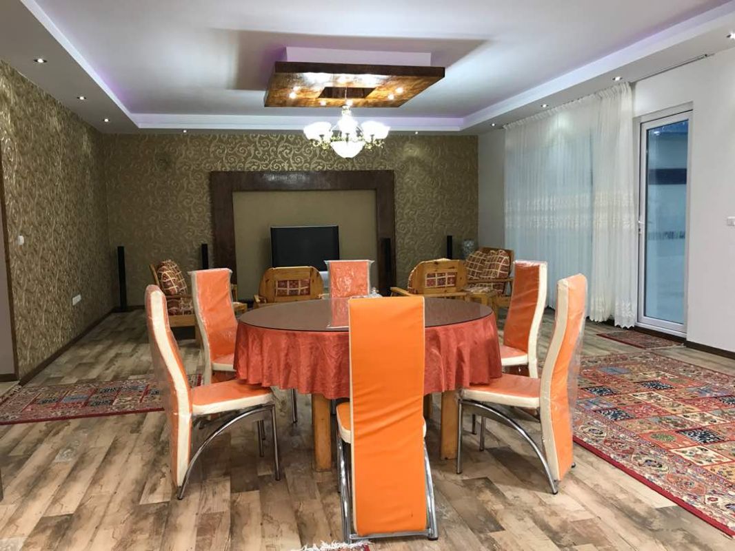 ویلای استخردار در چهارباغ