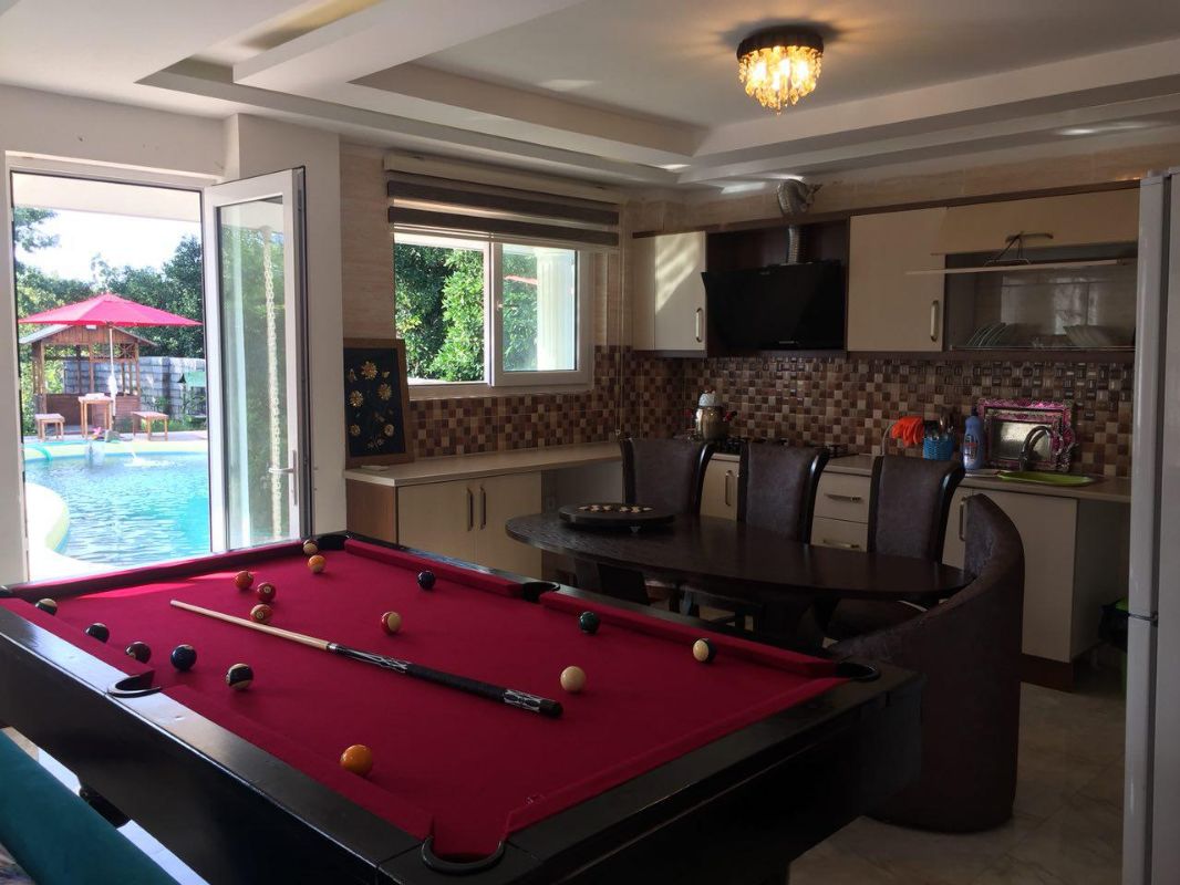 ویلا  با استخر گرم و سرد سه خواب  