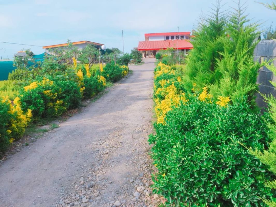 ویلای سه خوابه ساحلی استخردار