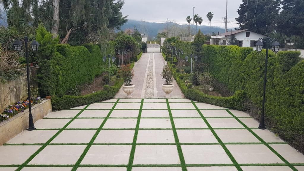 ویلا با ساحل اختصاصی و استخردار