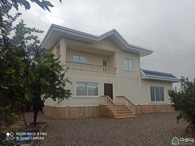 ویلا با استخر سرپوشیده