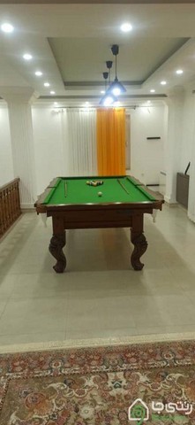 ویلا با استخر سرپوشیده