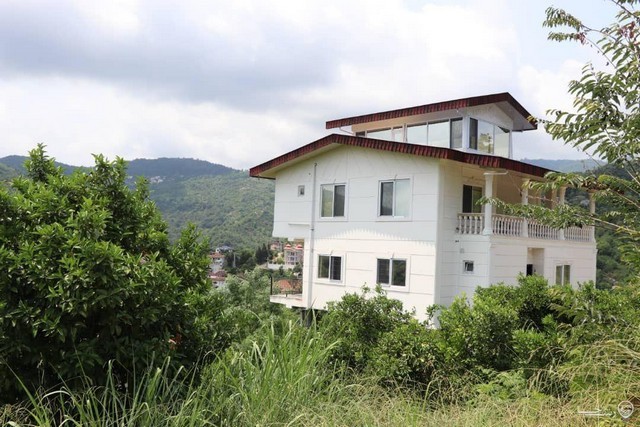 ویلای چهارخواب استخر دار