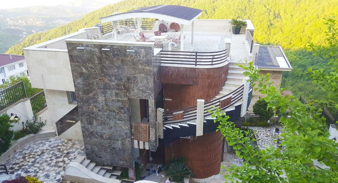 ویلای استخردار جنگلی