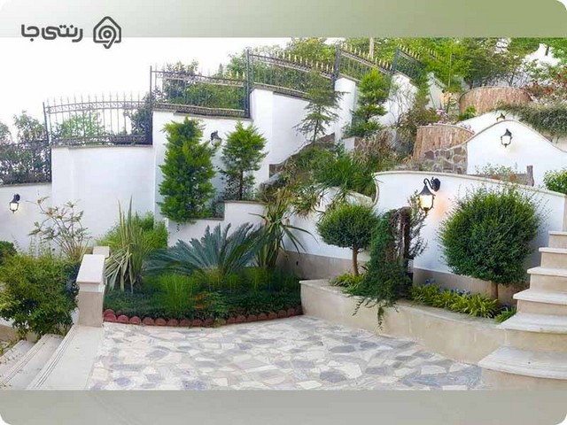 ویلای استخردار جنگلی