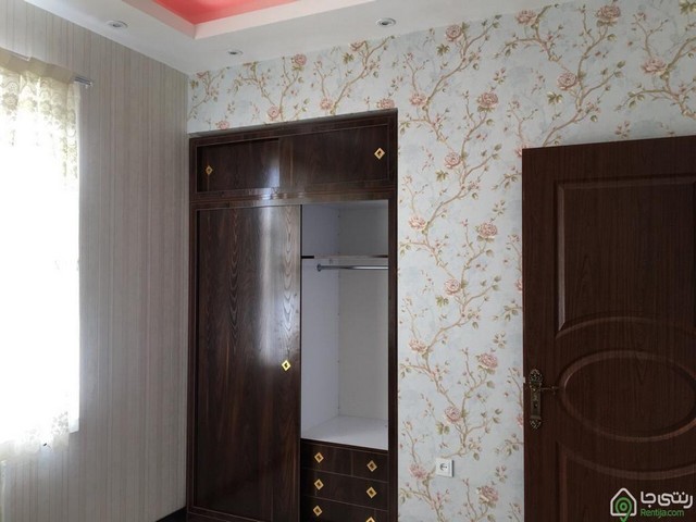 ویلا با استخر سقف مکانیزه