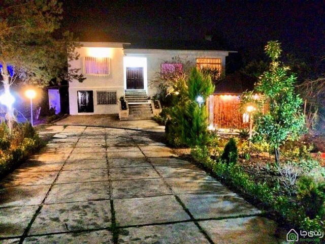 ویلای کوهپایه ای و استخردار