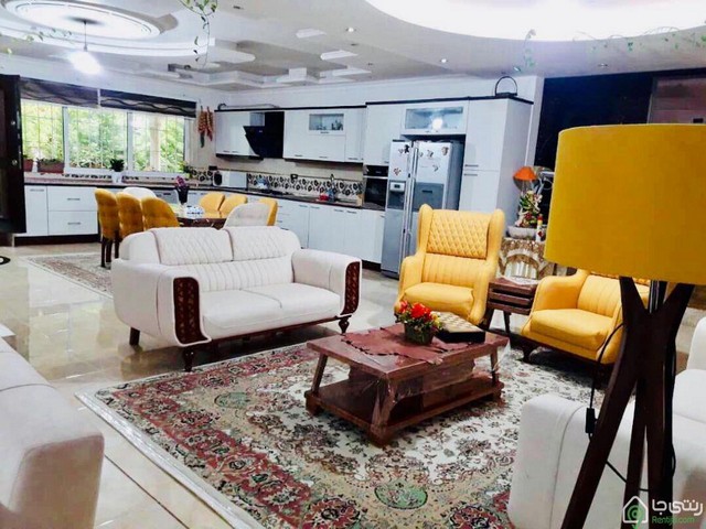 ویلا استخردار و در نزدیکی دریا