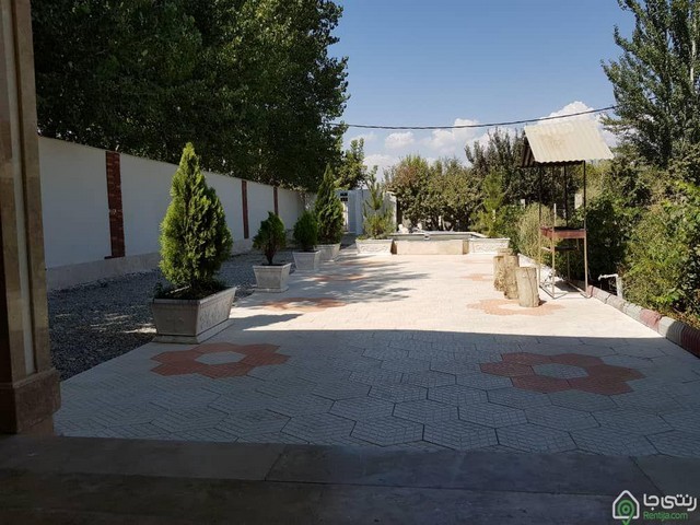 ویلا به همراه استخر آبسرد در کرج