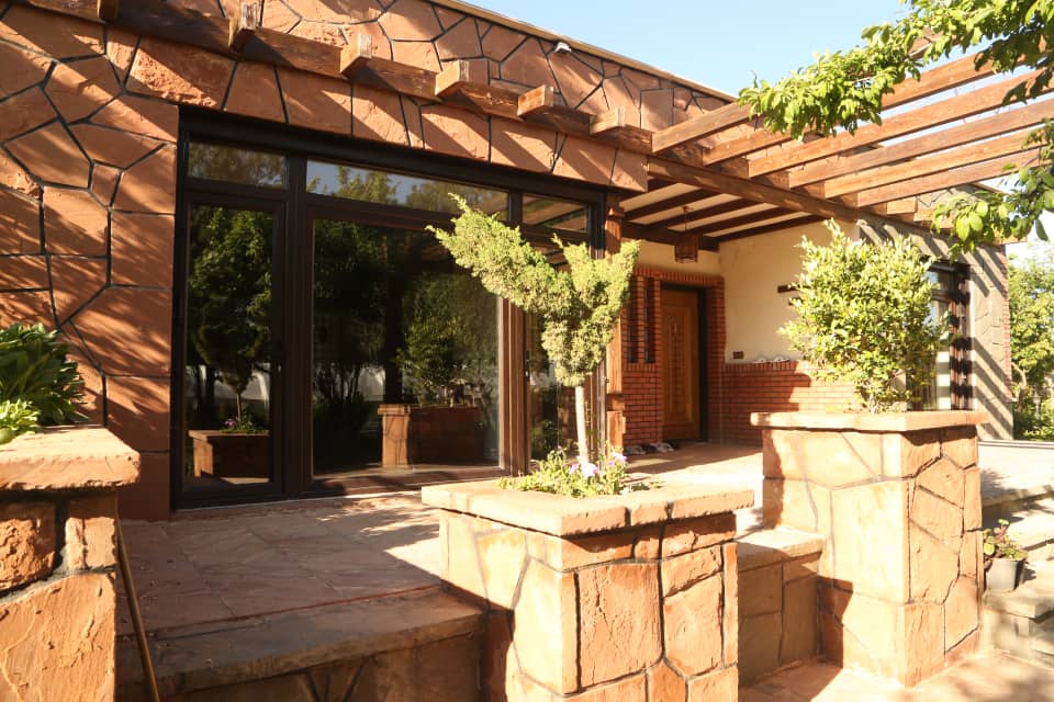 ویلای استخردار در کردان