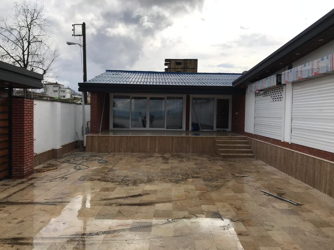 ویلااستخردار لب اب