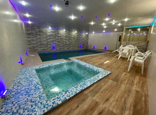 اجاره ویلا استخردار با سونا و جکوزی