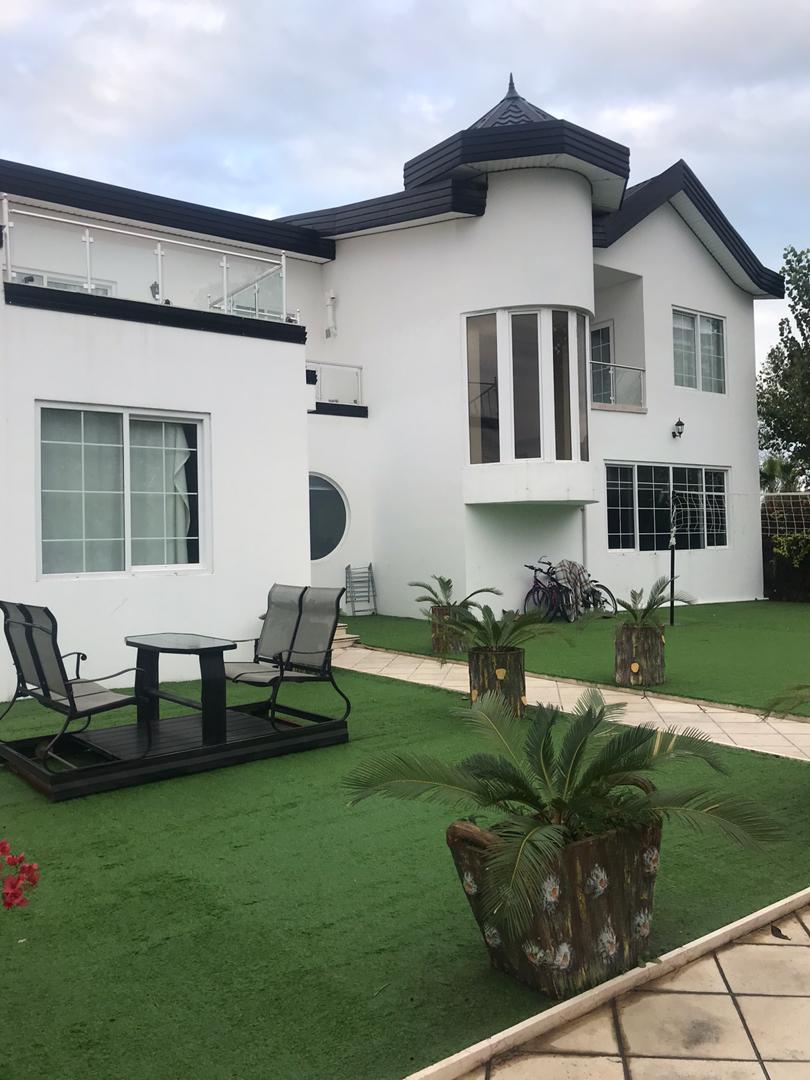 ویلا با استخر آبگرم در ایزدشهر