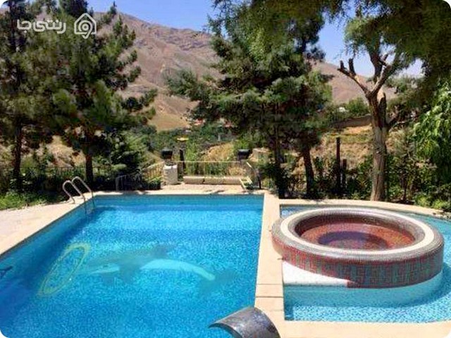  ویلا چهار خواب  با استخر و جکوزی روباز