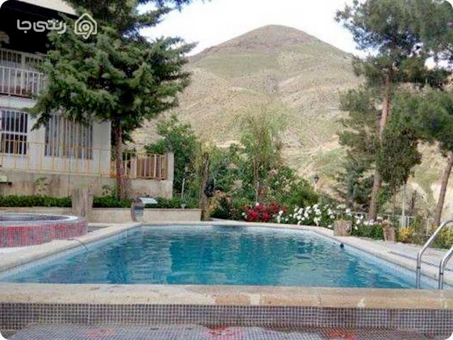  ویلا چهار خواب  با استخر و جکوزی روباز