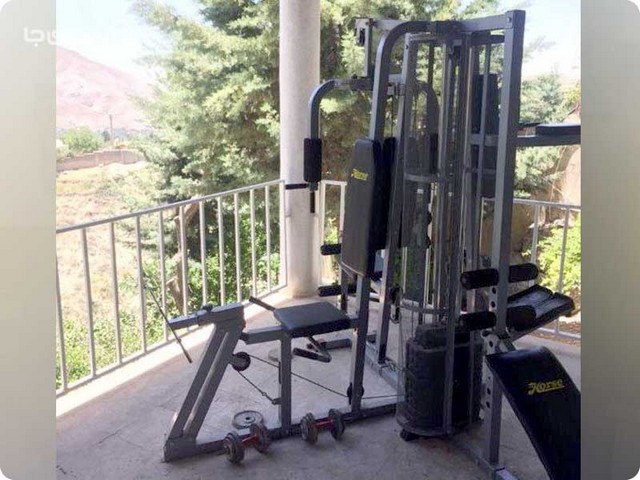  ویلا چهار خواب  با استخر و جکوزی روباز