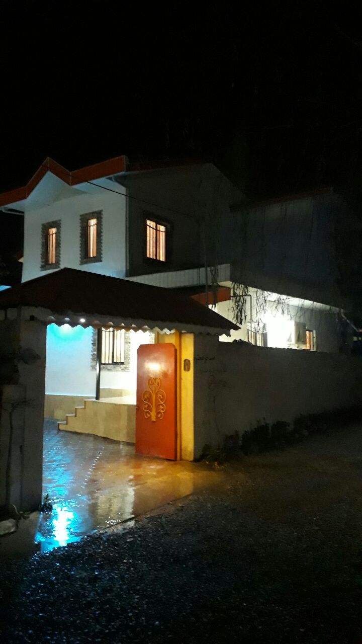 ویلا دوبلکس استخردار