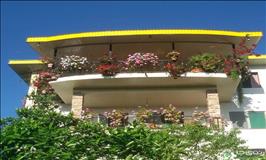 ساختمان آپارتمانی در تنکابن