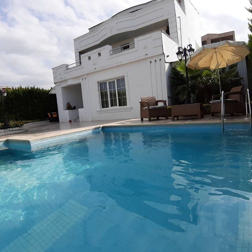 ویلای سه خواب استخردار در انزلی