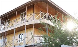 خانه چوبی ملج