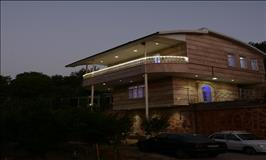 اقامتگاه بومگردی دهکده (دربستی)