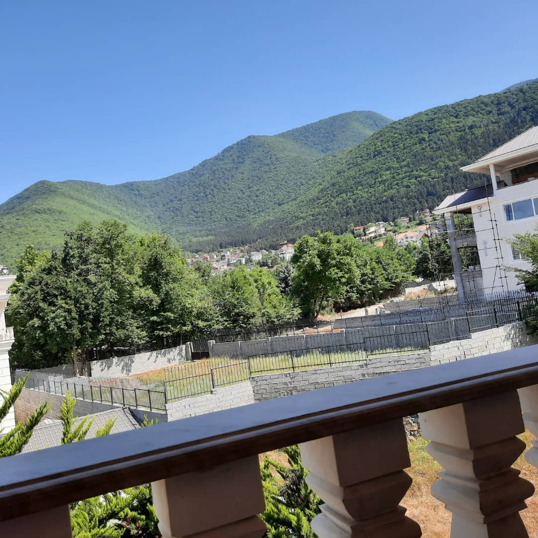 ویلا  3طبقه ویو فوق‌العاده ۲خوابه طبقه اول