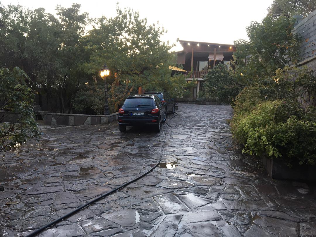 ویلای چهارخواب استخردار در رودهن