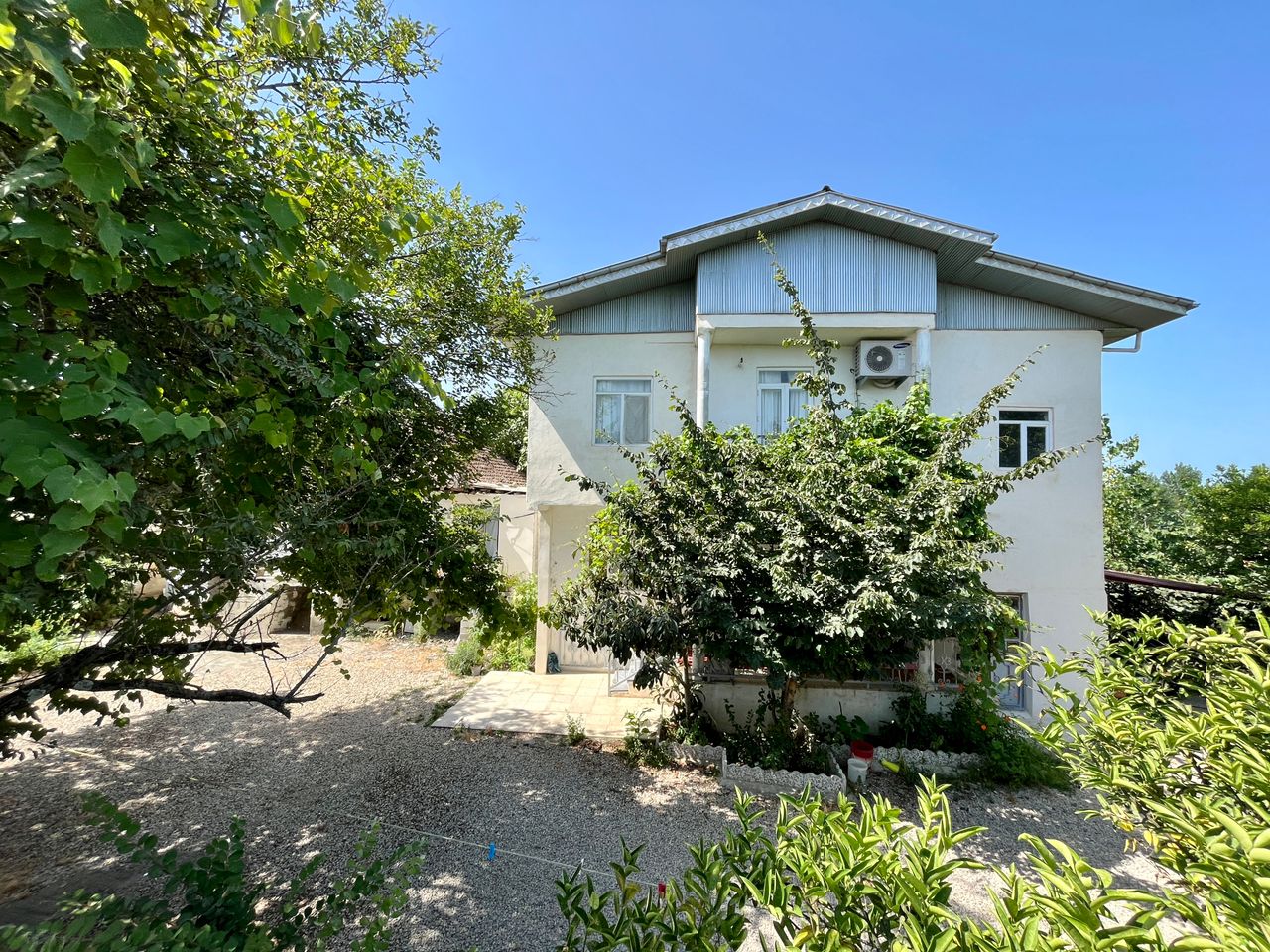 اجاره خانه ویلایی درخشانی در آستارا