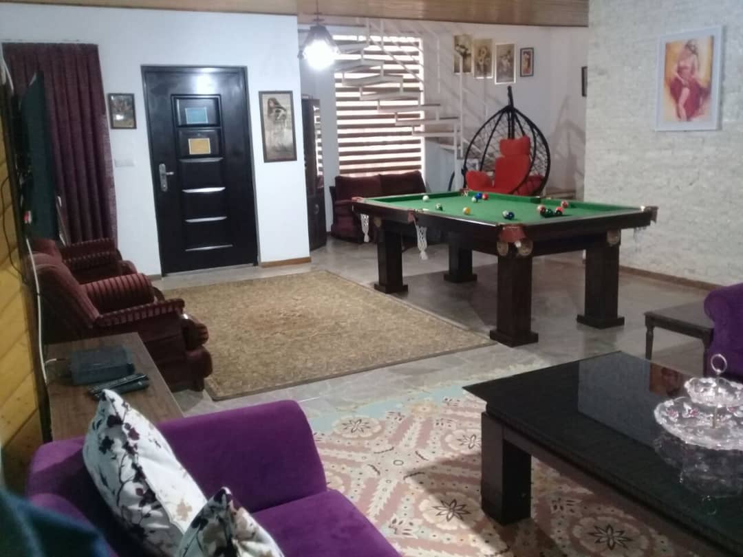 ویلای استخردار و نزدیک دریا