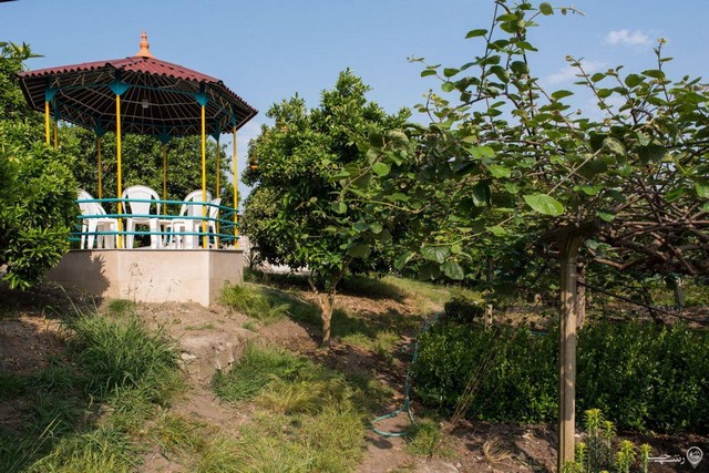 ویلا باغ زیبا در نزدیکی ساحل