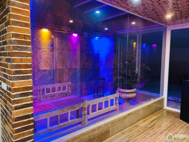 ویلا با استخرسرپوشیده