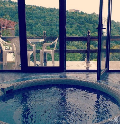 ویلای با استخر و جکوزی  در اربکله